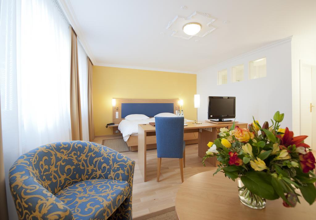 Hotel Ochsen Uberlingen Eksteriør billede